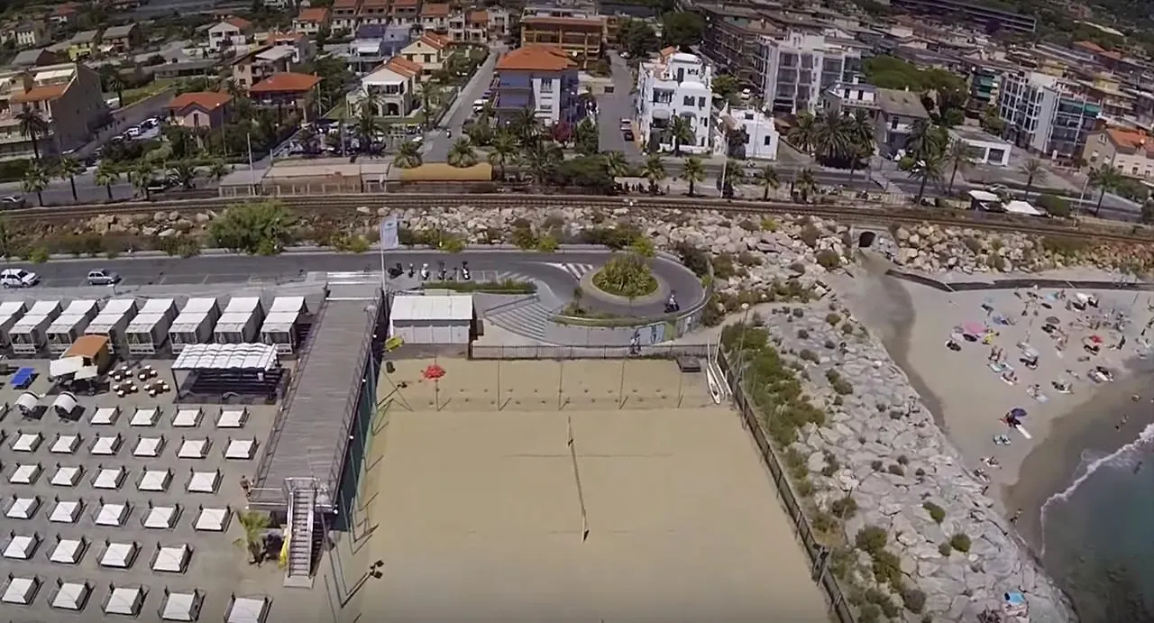 Aparthotel Residence Colibri Family & Bike Loano