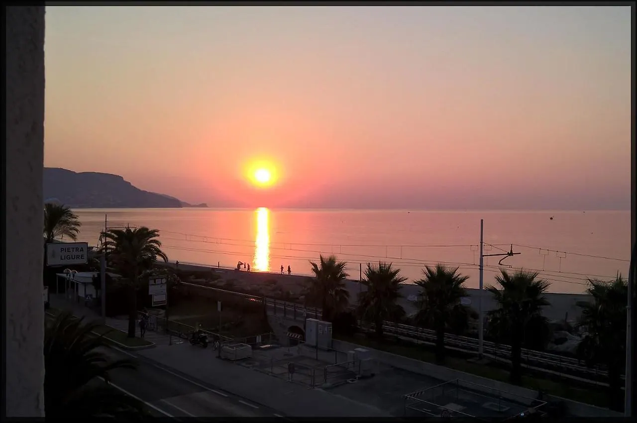 Residence Colibri Family & Bike Loano Aparthotel
